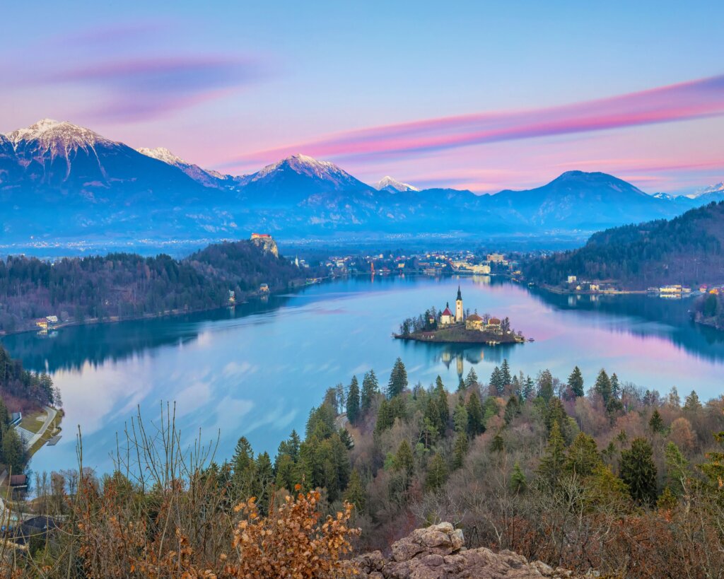 Jezioro Bled (Źródło: Canva Pro)